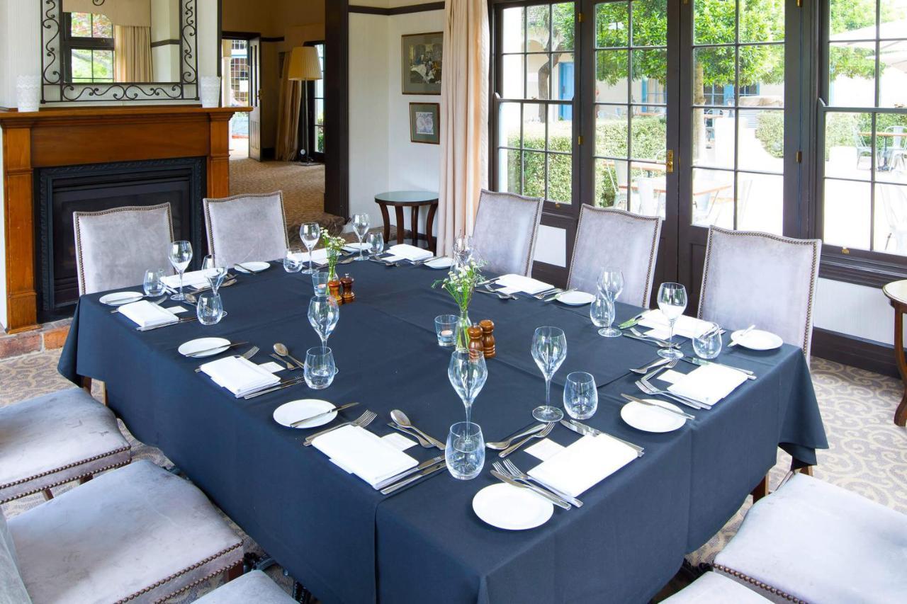 Peppers Manor House Hotel Sutton Forest Exterior foto
